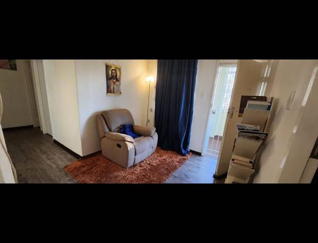 2 BEDROOM APARTMENT FOR SALE IN BEDFORD GARDENS